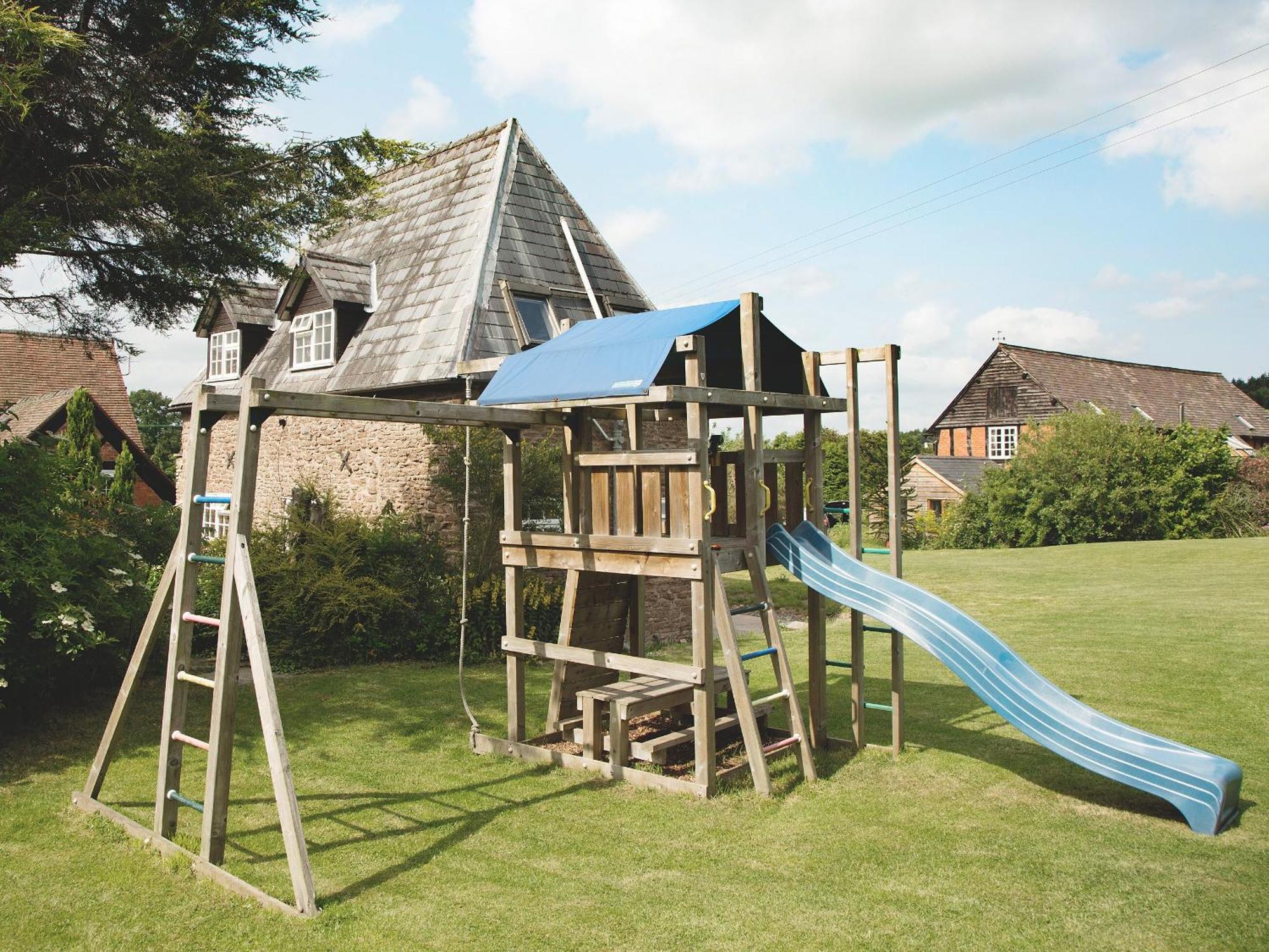 Villa West Granary Eye  Exterior foto
